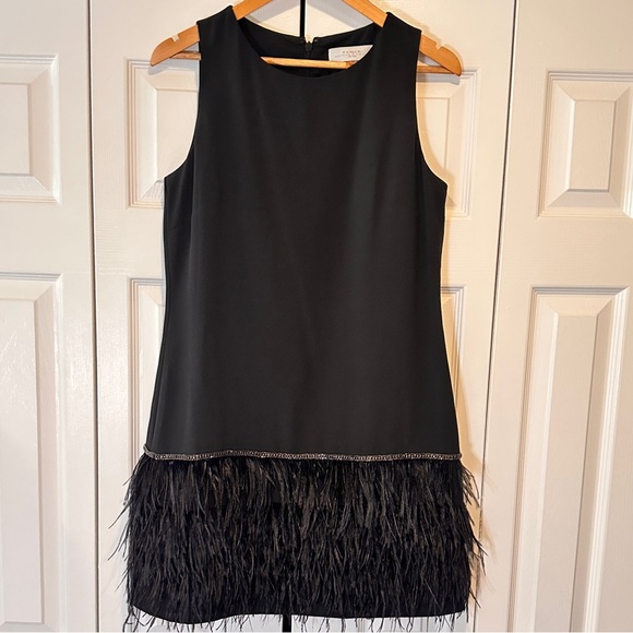 Tahari ASL  Sleeveless Round Neck 100% Ostrich Feather Trim Shift Dress size 8P - Picture 8 of 15